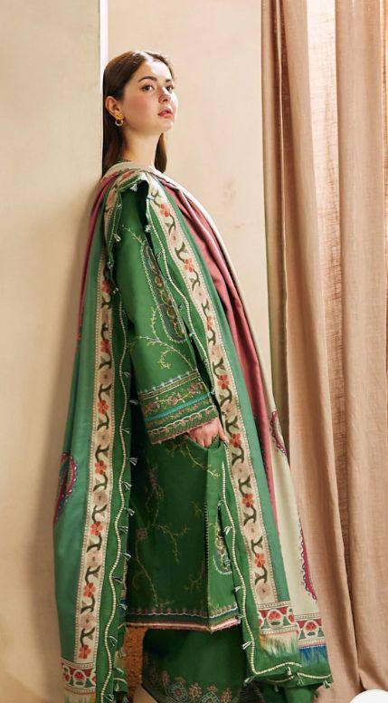 Emerald Green Luxury Embroidered 3-Piece Suit