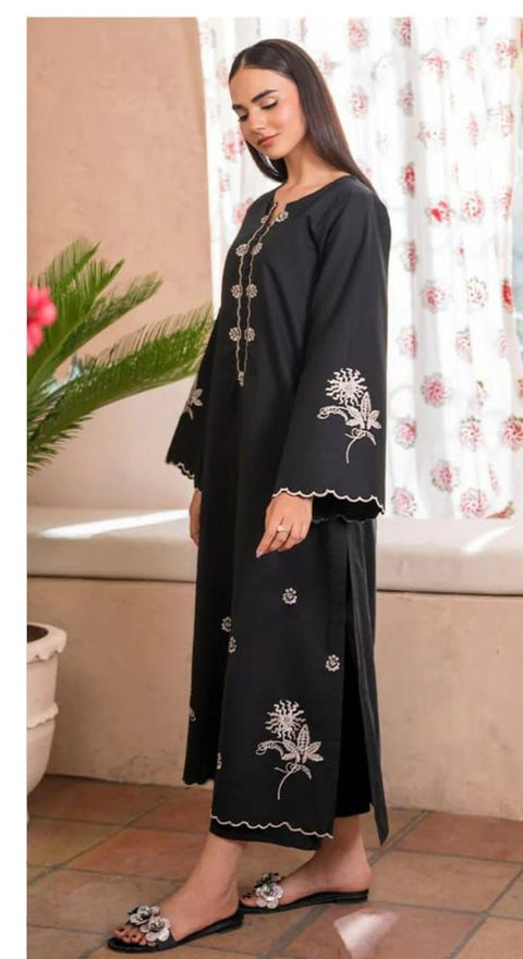 2 PIECE UNSTITCHED EMBROIDERED WINTER COLLECTION DHANAK